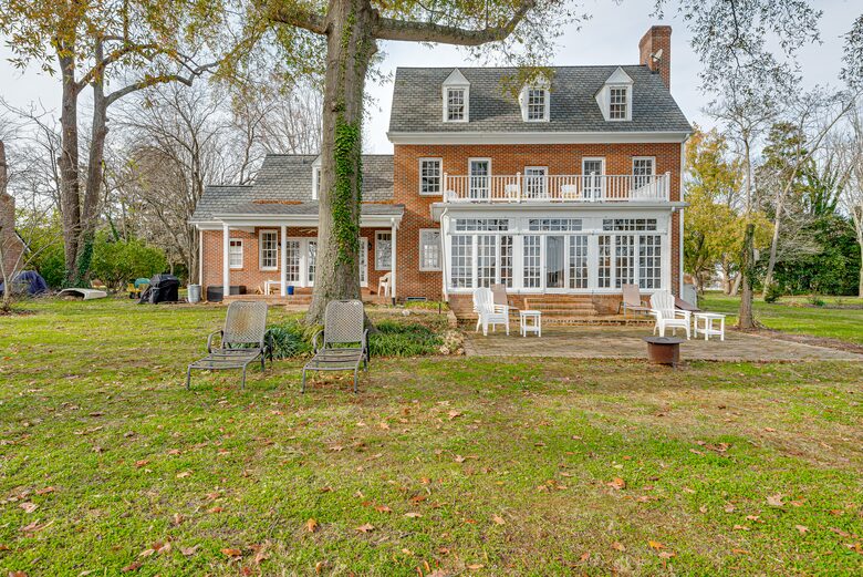 Waterfront Ferry Bridge House - Easton, Maryland