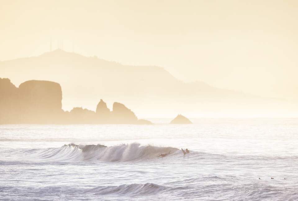 Contemporary Ocean Front Home - Stinson Beach, California