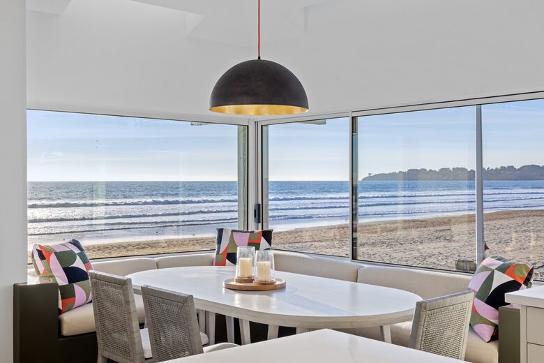 Contemporary Ocean Front Home - Stinson Beach, California
