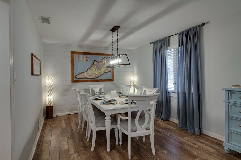 Luxury Ranch Home with a Pool + Hot Tub + Arcade - Hilton Head Island, South Carolina