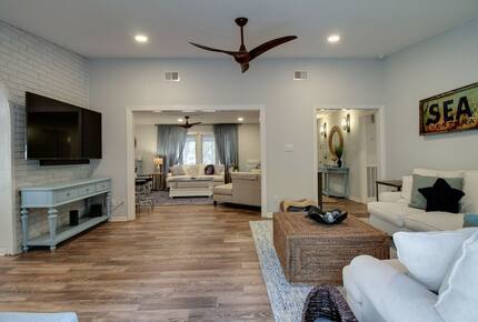 Luxury Ranch Home with a Pool + Hot Tub + Arcade - Hilton Head Island, South Carolina