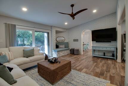 Luxury Ranch Home with a Pool + Hot Tub + Arcade - Hilton Head Island, South Carolina