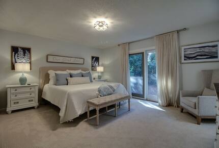 Luxury Ranch Home with a Pool + Hot Tub + Arcade - Hilton Head Island, South Carolina