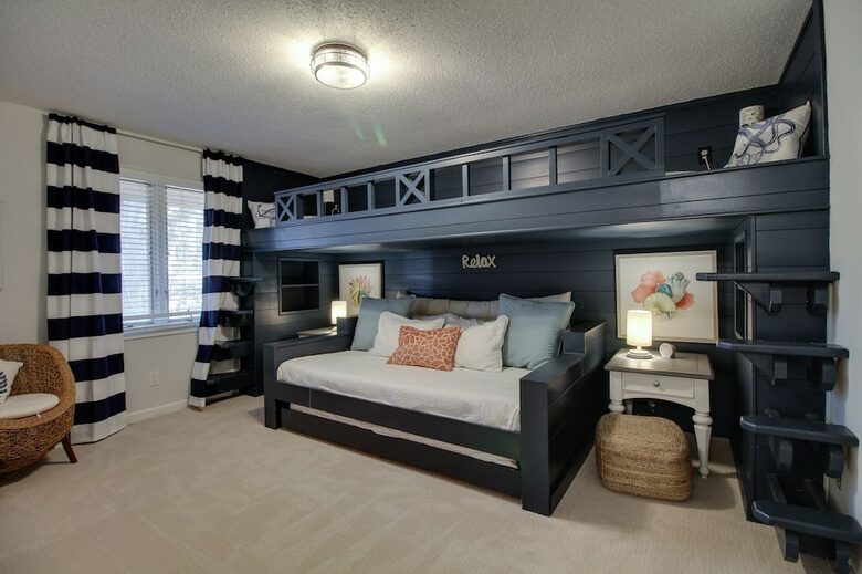 Luxury Ranch Home with a Pool + Hot Tub + Arcade - Hilton Head Island, South Carolina