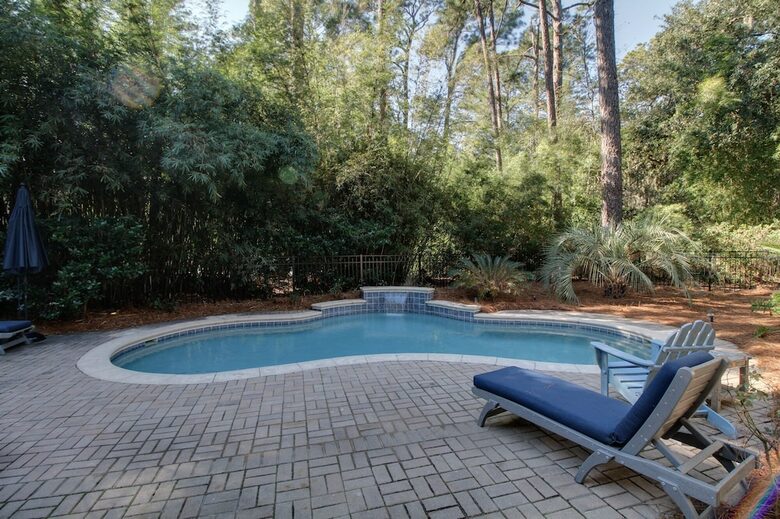 Luxury Ranch Home with a Pool + Hot Tub + Arcade - Hilton Head Island, South Carolina
