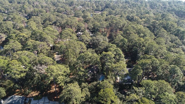 Luxury Ranch Home with a Pool + Hot Tub + Arcade - Hilton Head Island, South Carolina