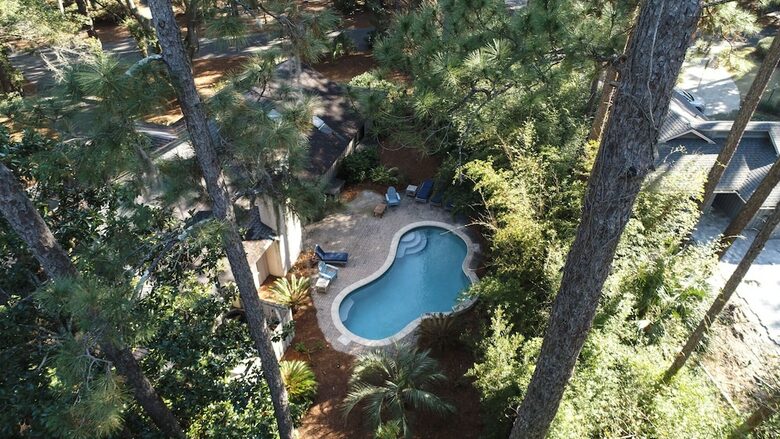 Luxury Ranch Home with a Pool + Hot Tub + Arcade - Hilton Head Island, South Carolina