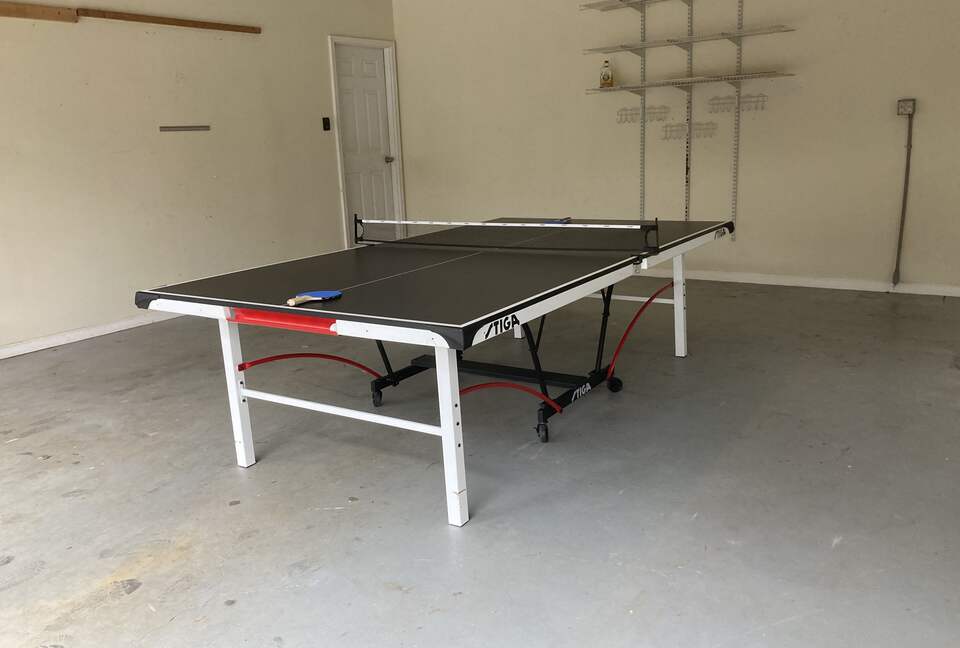 Private Woodstock Estate On 3 Acres - Woodstock, Georgia