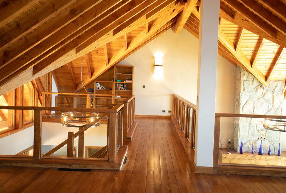 Patagonia Luxury Lakefront Home - San Carlos de Bariloche, Argentina