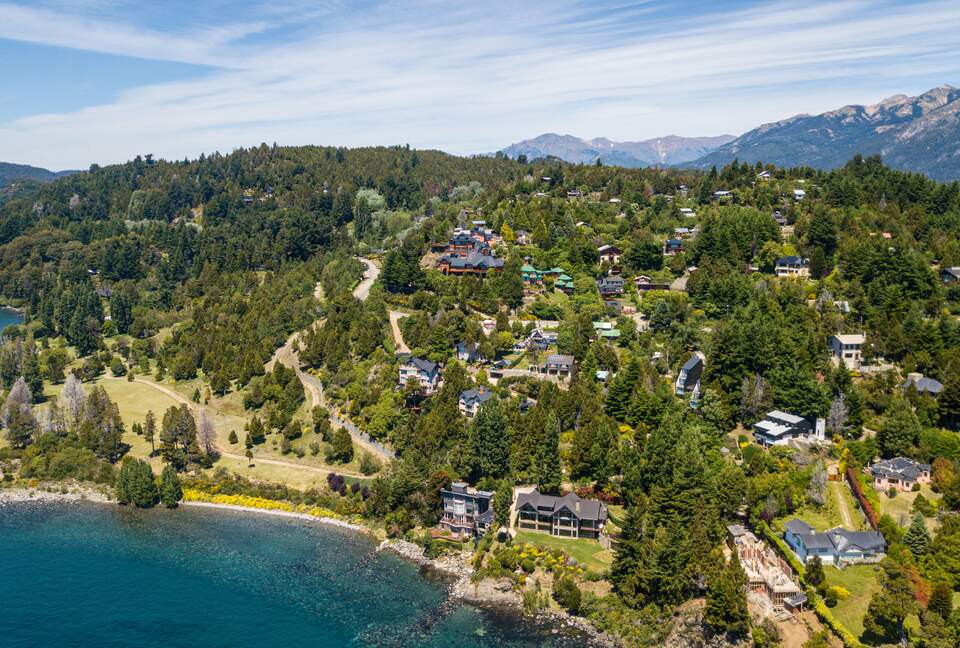 Patagonia Luxury Lakefront Home - San Carlos de Bariloche, Argentina