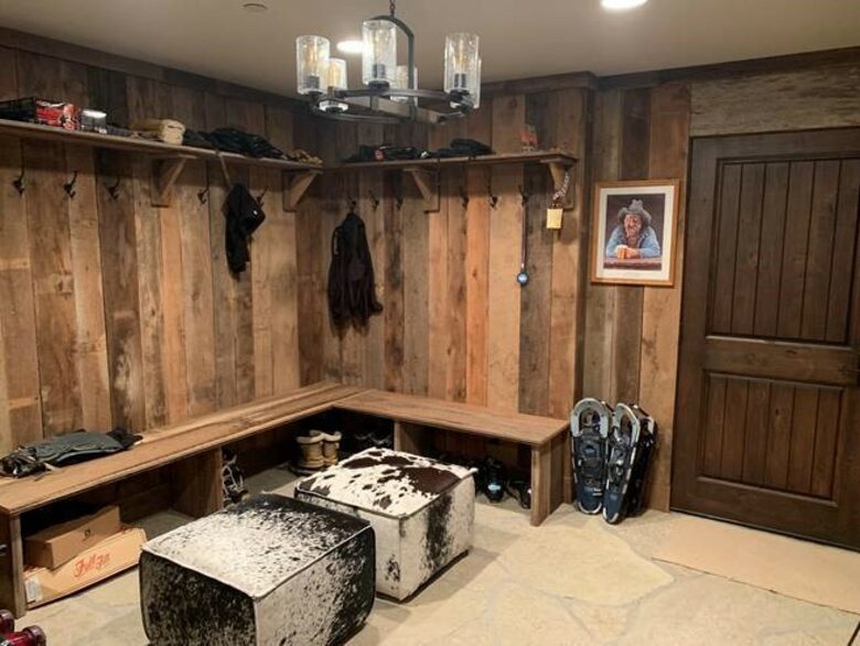 Vail Ski-In/Ski-Out Getaway with Amazing Location on the Slopes - Quick Ski/Walking Access to Lionshead! - Vail, Colorado