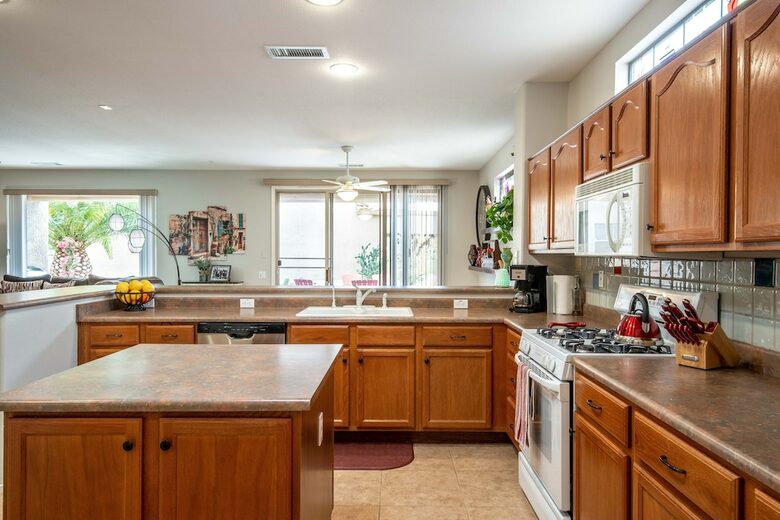 Shadow Mountain Retreat | Golf Community for Snowbirds and 45+ Vacationers - Surprise, Arizona