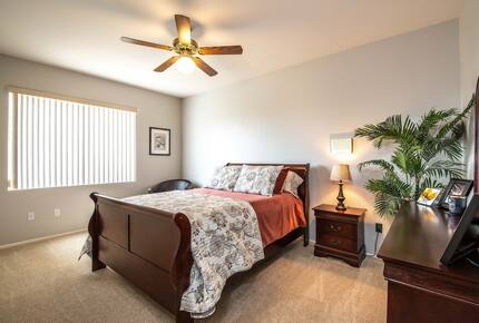 Shadow Mountain Retreat | Golf Community for Snowbirds and 45+ Vacationers - Surprise, Arizona