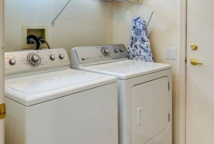 Shadow Mountain Retreat | Golf Community for Snowbirds and 45+ Vacationers - Surprise, Arizona