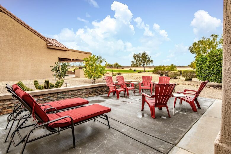 Shadow Mountain Retreat | Golf Community for Snowbirds and 45+ Vacationers - Surprise, Arizona