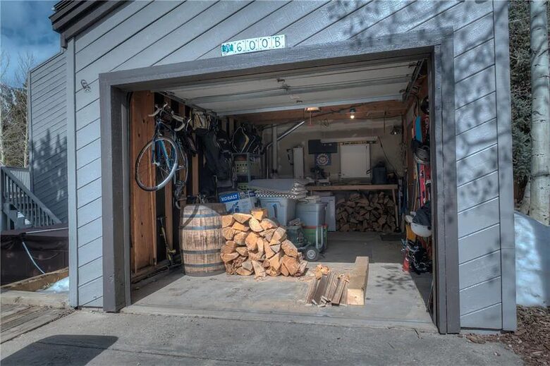 Modern Mountain Townhome Blocks from Main Street - Frisco, Colorado