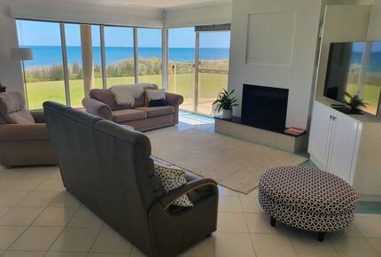 Beach Front House - Mandurah, Australia