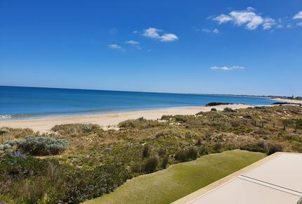 Beach Front House - Mandurah, Australia