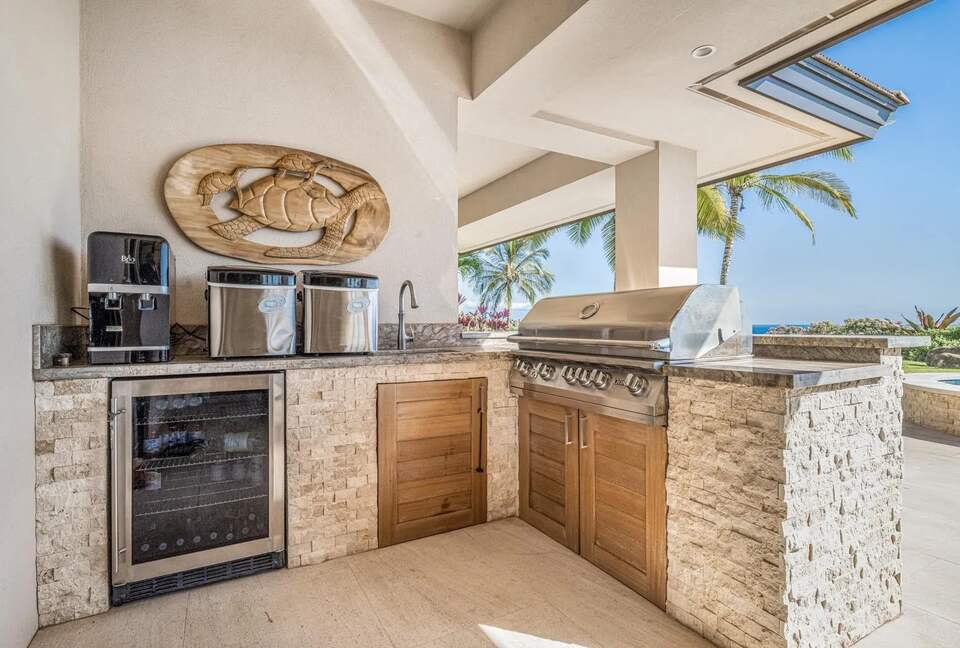 Maui Island Luxury Estate with Private Pool (R) - Lahaina, Hawaii