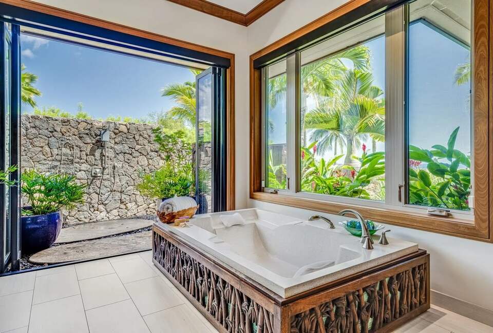 Maui Island Luxury Estate with Private Pool (R) - Lahaina, Hawaii