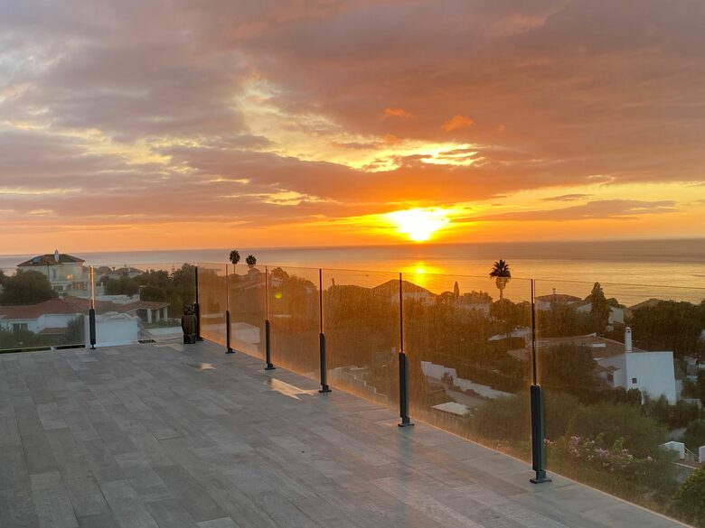 El Nido (The Nest) - Torreguadiaro, Spain