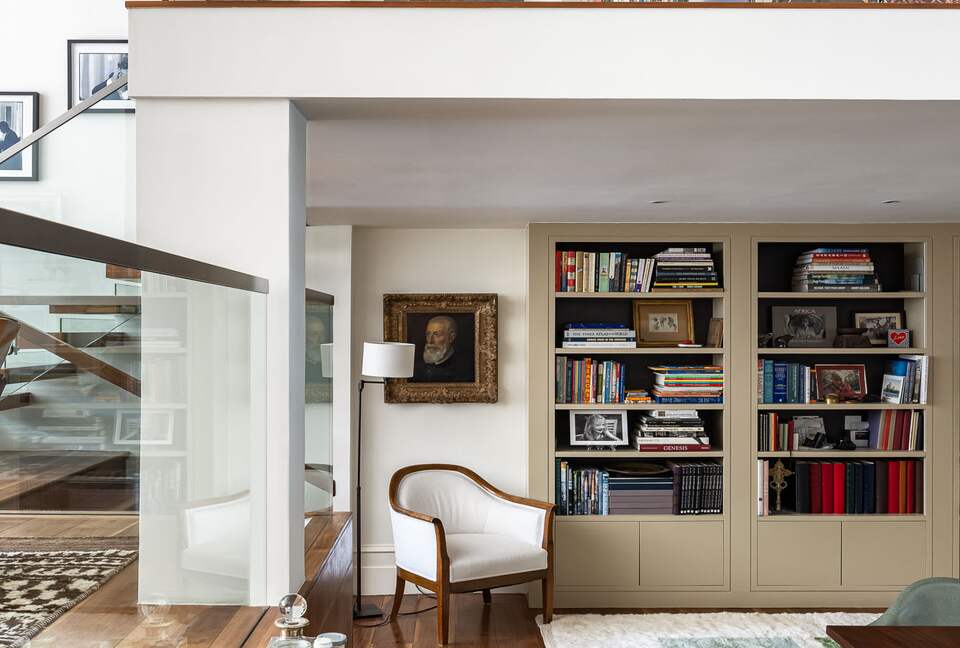 Airlie Gardens (R) - London, United Kingdom