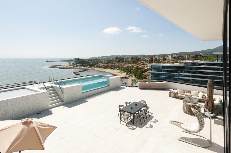 Penthouse by the beach with private pool - Bucerías, Mexico