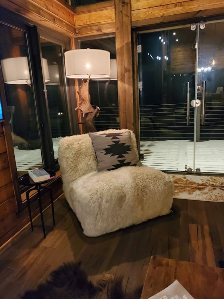 Cozy Mountain Chalet at Chalk Creek Canyon - Nathrop, Colorado