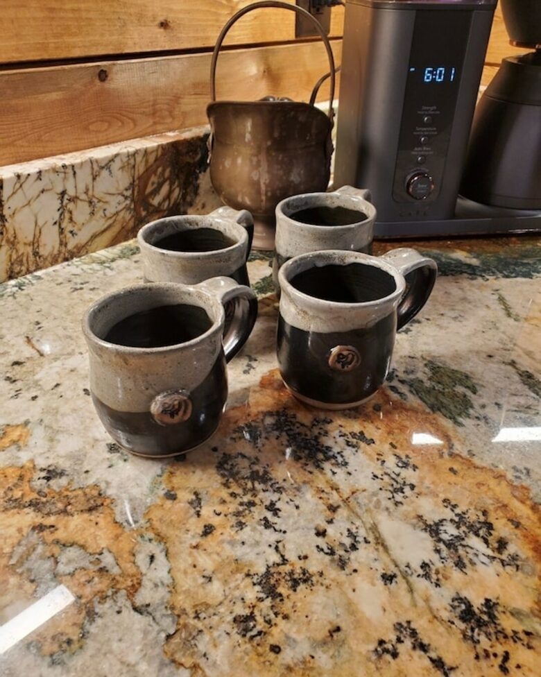 Cozy Mountain Chalet at Chalk Creek Canyon - Nathrop, Colorado