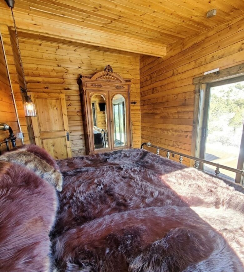 Cozy Mountain Chalet at Chalk Creek Canyon - Nathrop, Colorado