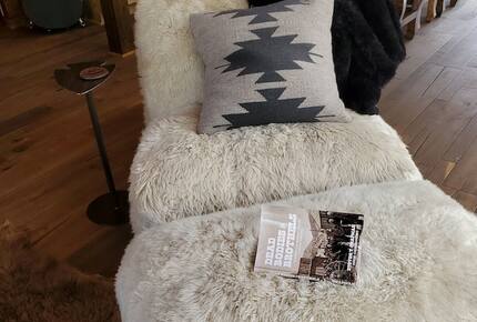 Cozy Mountain Chalet at Chalk Creek Canyon - Nathrop, Colorado