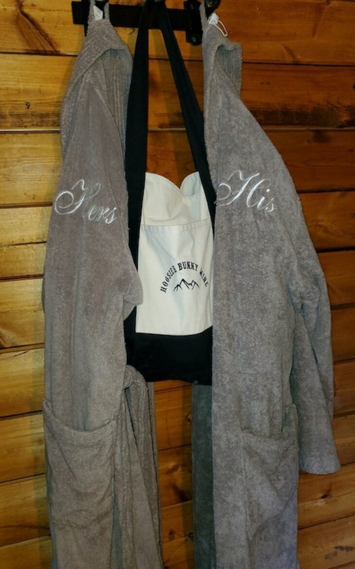 Cozy Mountain Chalet at Chalk Creek Canyon - Nathrop, Colorado