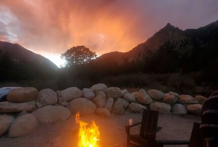 Cozy Mountain Chalet at Chalk Creek Canyon - Nathrop, Colorado