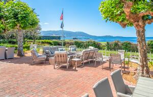 Stunning Pebble Beach Golf Course and Oceanfront Estate
