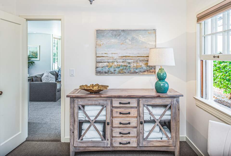 Stunning Pebble Beach Golf Course and Oceanfront Estate - Pebble Beach, California