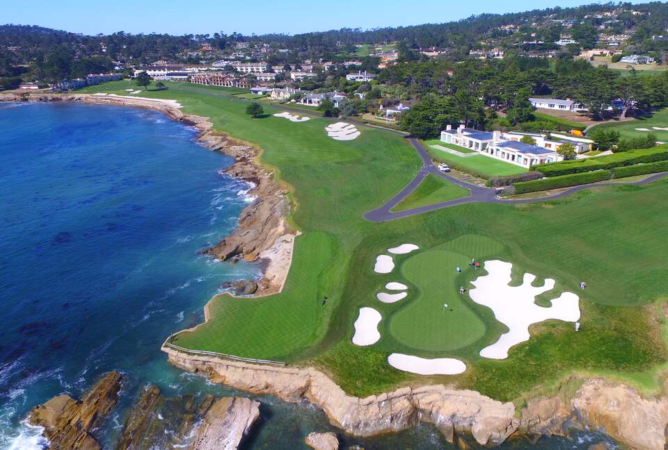 Stunning Pebble Beach Golf Course and Oceanfront Estate - Pebble Beach, California