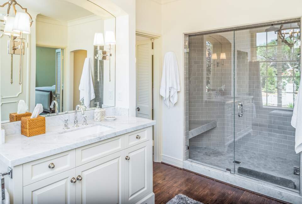 Stunning Pebble Beach Golf Course and Oceanfront Estate - Pebble Beach, California