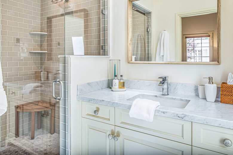 Stunning Pebble Beach Golf Course and Oceanfront Estate - Pebble Beach, California