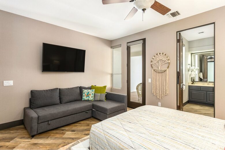 Saguaro Estate - La Quinta, California