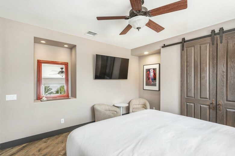 Saguaro Estate - La Quinta, California