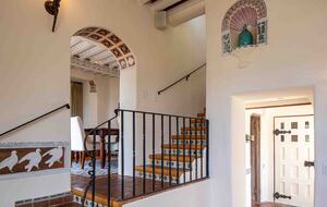 Seastone Villa By The Sea