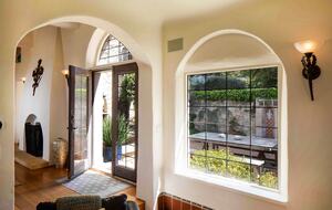 Seastone Villa By The Sea