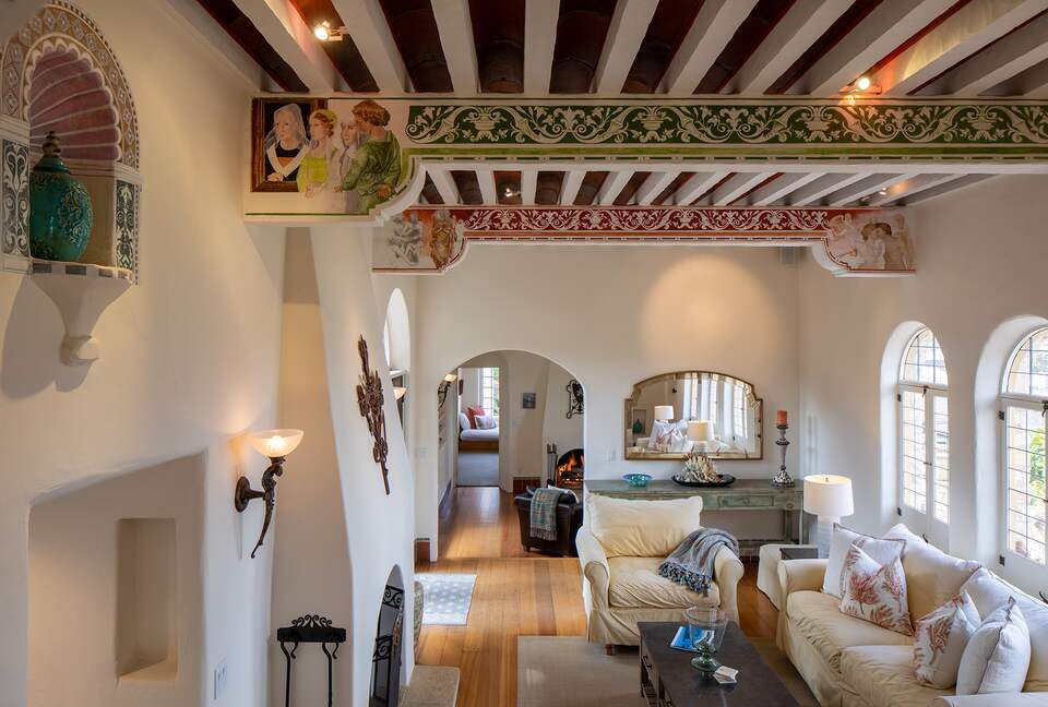 Seastone Villa By The Sea - Carmel By the Sea, United States