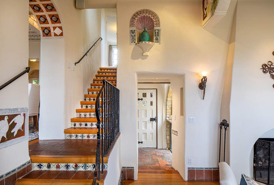 Seastone Villa By The Sea - Carmel By the Sea, United States