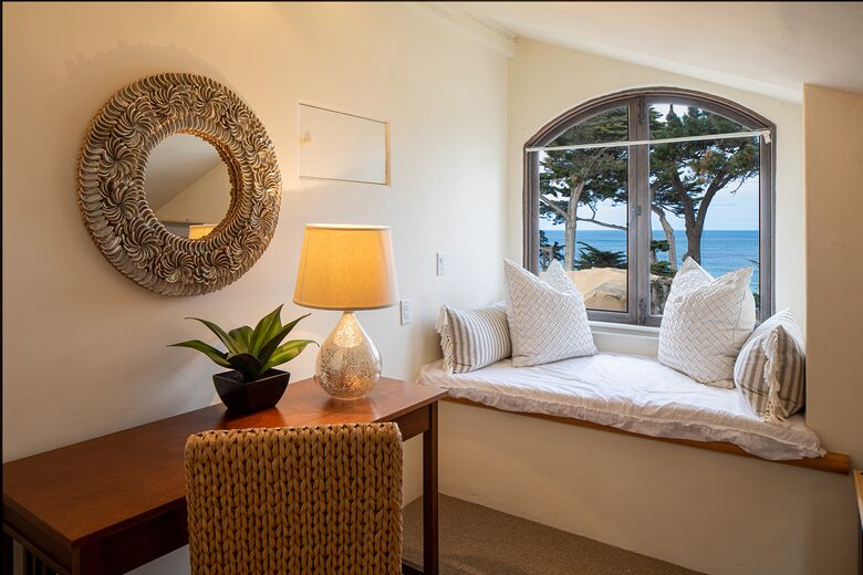 Seastone Villa By The Sea - Carmel By the Sea, United States
