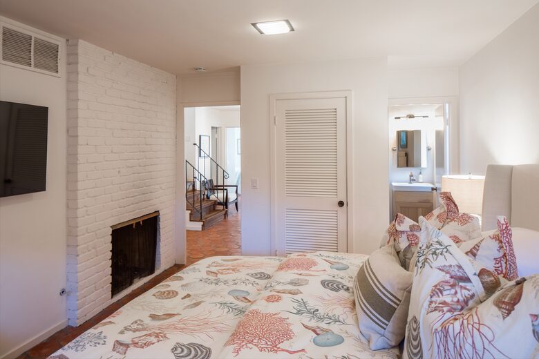 Scenic Carmel-By-The-Sea Getaway - Carmel By the Sea, California