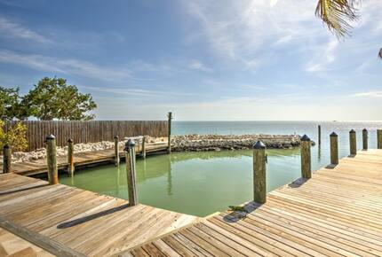 Oceanfront Luxury Lodge and Cottage - Marathon, Florida