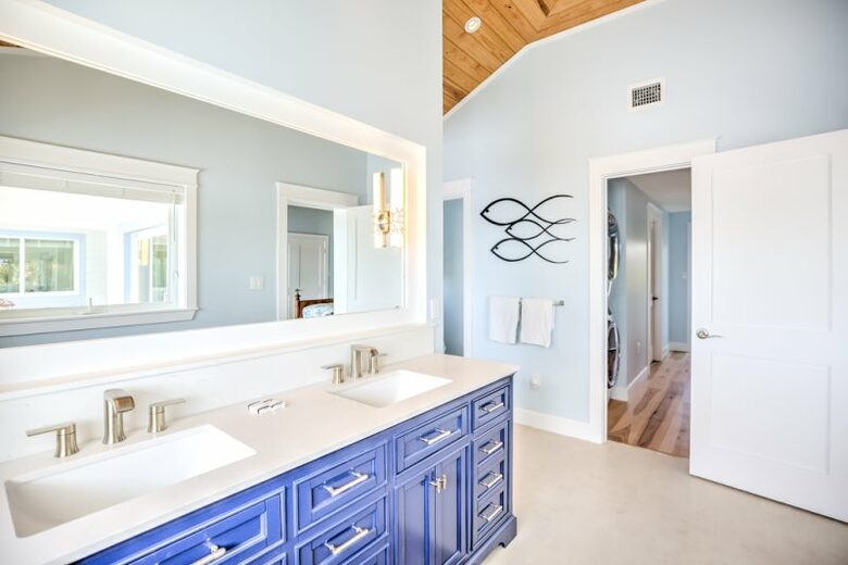 Oceanfront Luxury Lodge and Cottage - Marathon, Florida