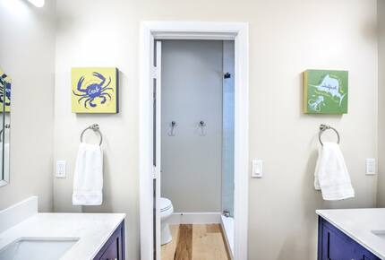 Oceanfront Luxury Lodge and Cottage - Marathon, Florida