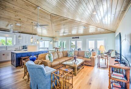 Oceanfront Luxury Lodge and Cottage - Marathon, Florida